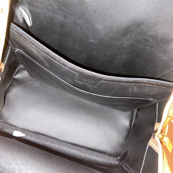 MCM Bag - Picture 7 of 10